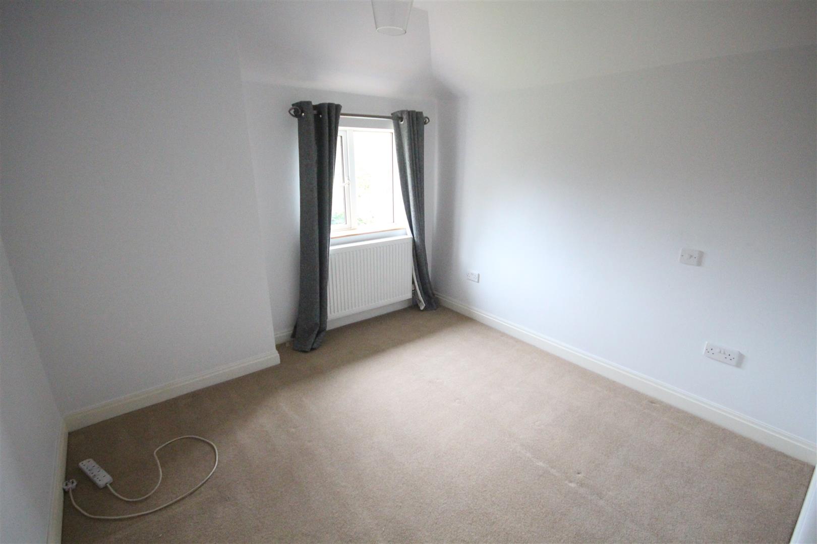 4 bedroom detached house SSTC in Foulridge, Colne - IMG_9127.jpg